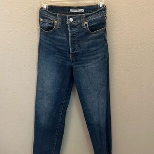 Levi’s Ribcage Straight Size 26